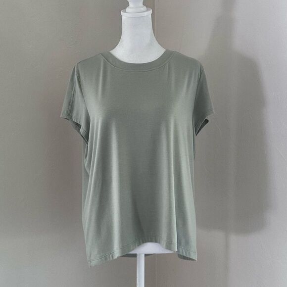 Athleta Sage Green Short Sleeve Tee XS - Picture 1 of 8